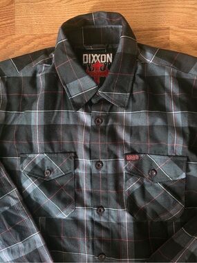 Men’s Large Dixxon Shirt. Dixxon Button up. shirt. Like New